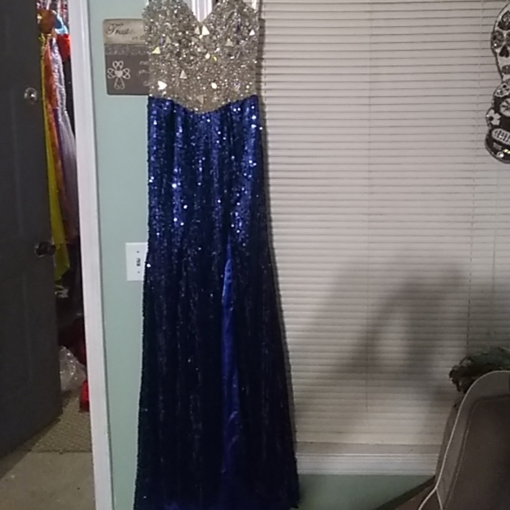 Brand new dress